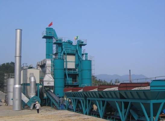Diesel Fuel 30T Bitumen Tank Asphalt Mixing Plant With Auto Control System