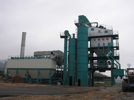300T Dead Weight 680KW Asphalt Dry Batching Plant With 50T Butimen Tank