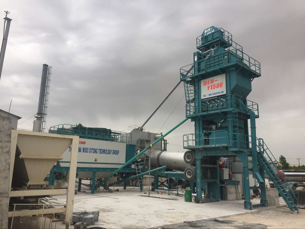 Variable Frequency Feeding Belt Mobile Asphalt Batch Mixing Plant 120 Ton Output Mobile